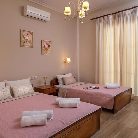 Megas Alexandros Hotel Paralía Kültér fotó